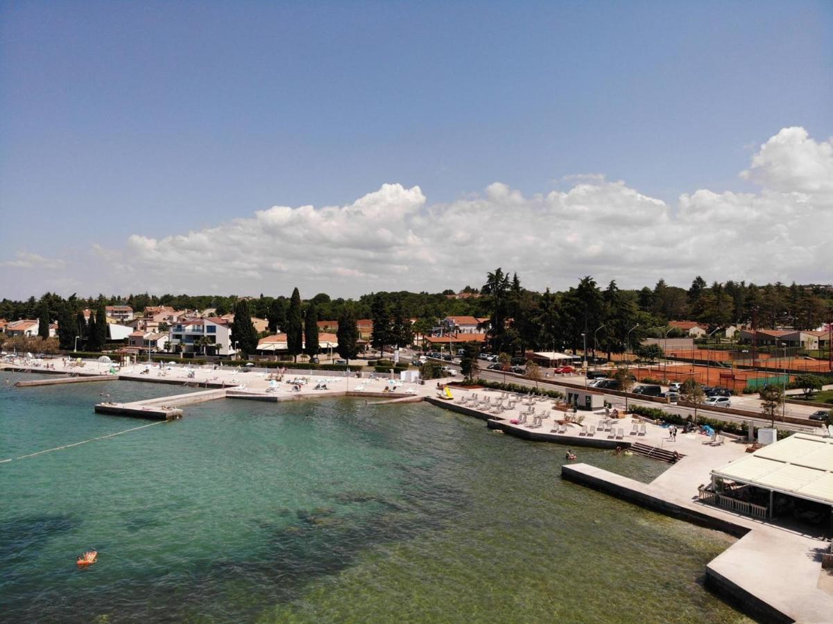 Two Bed Rooms Fortuna Near The Beach Poreč Exteriör bild