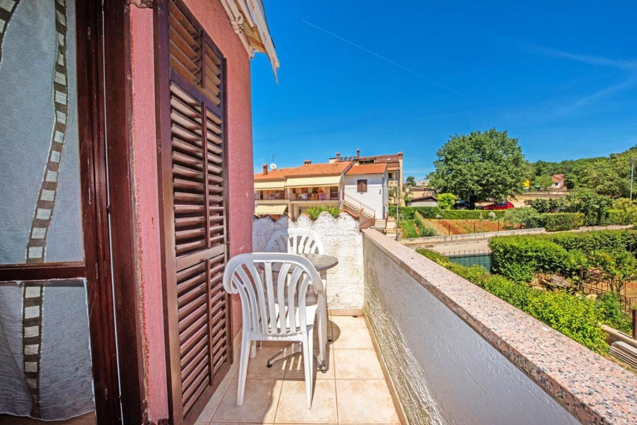 Two Bed Rooms Fortuna Near The Beach Poreč Exteriör bild