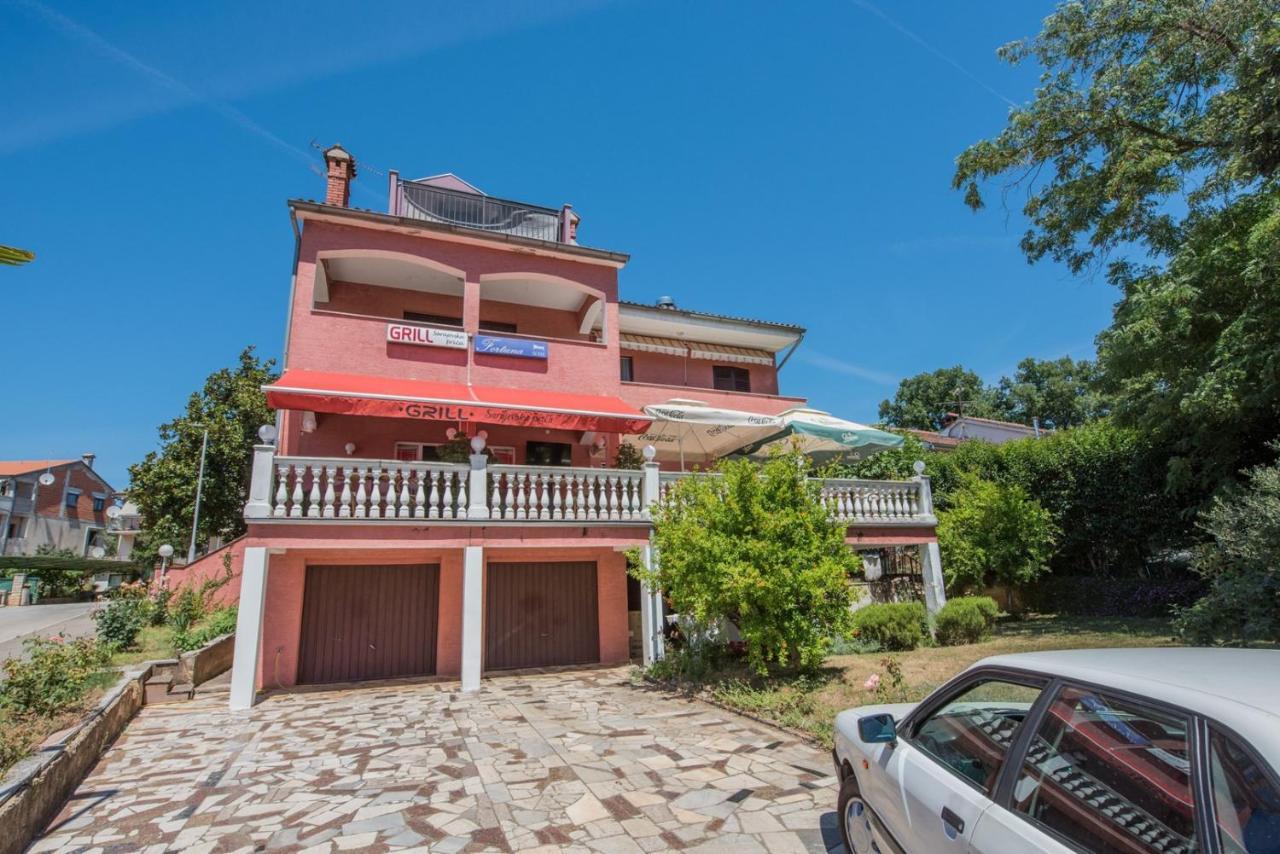 Two Bed Rooms Fortuna Near The Beach Poreč Exteriör bild