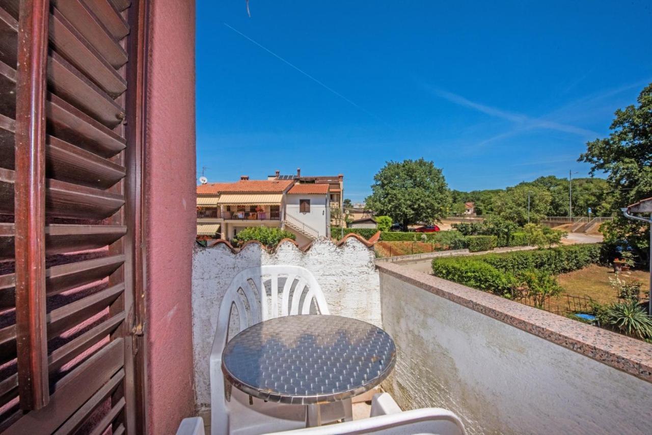 Two Bed Rooms Fortuna Near The Beach Poreč Exteriör bild